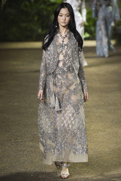 Elie Saab Spring Summer 2016 Collection at PFW